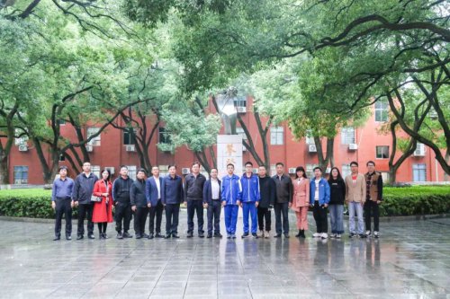 全省第一!bbin直营网数学竞赛组2名学生入选清华丘成桐领军计划!